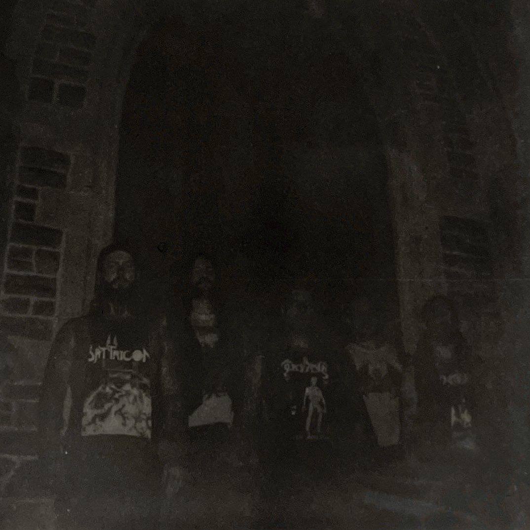 Confira detalhes do debut album da banda COPROLITH